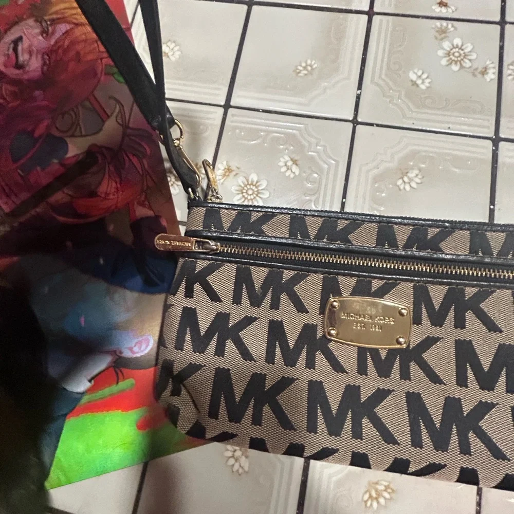 wallet - Picture 4 of 4